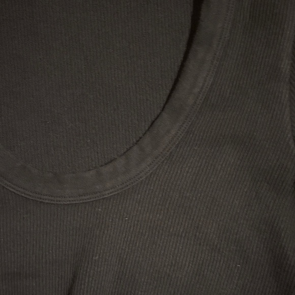 ALO Yoga black seamless chosen long sleeve - Picture 5 of 5